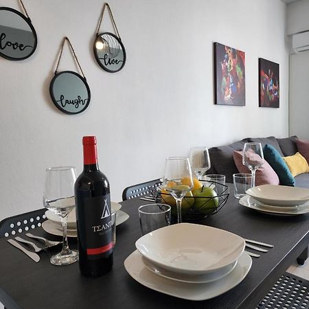 Kay'S City & Seaview One Bedroom Apartment Larnaca Ngoại thất bức ảnh