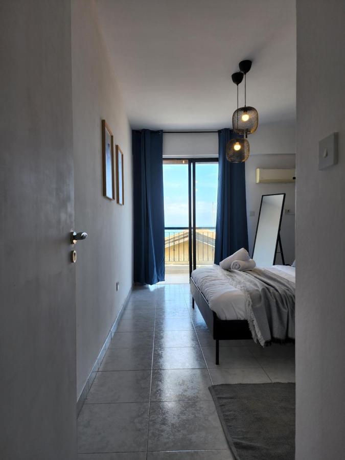 Kay'S City & Seaview One Bedroom Apartment Larnaca Ngoại thất bức ảnh